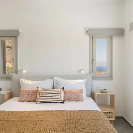 - 3br House With Amazing View - Solasta Marpissa